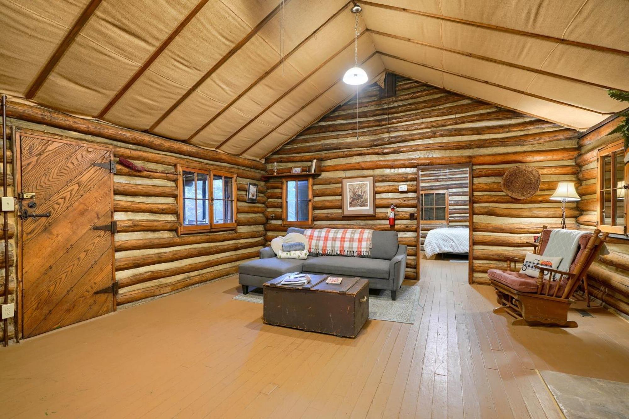 Russell Cabin Logan Exterior foto